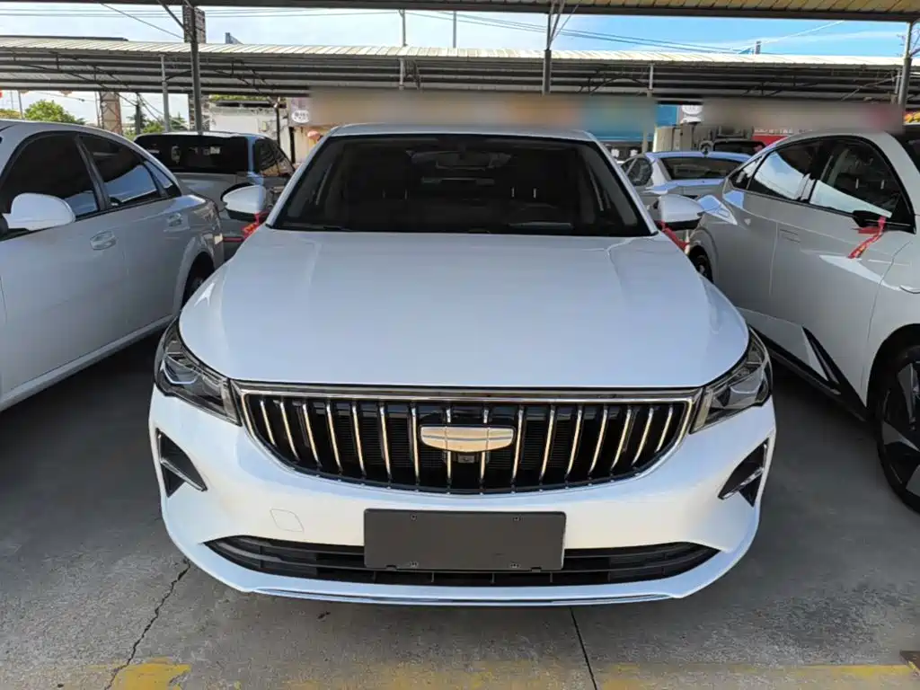 Geely Emgrand — миниатюра 3