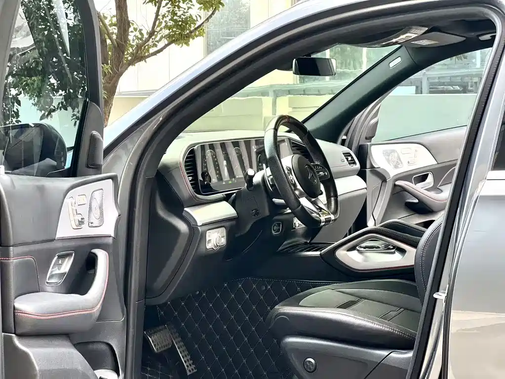 Mercedes-Benz GLE AMG — миниатюра 8