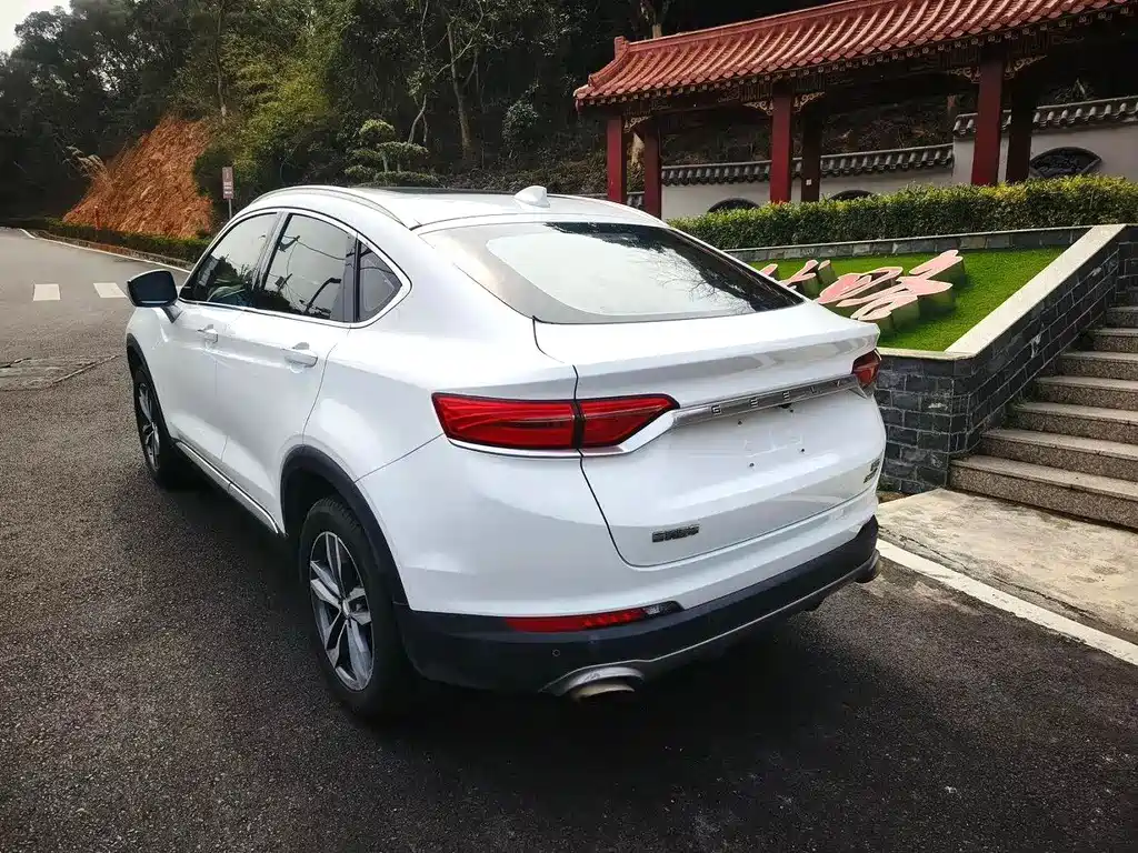 Geely Xingyue — миниатюра 9