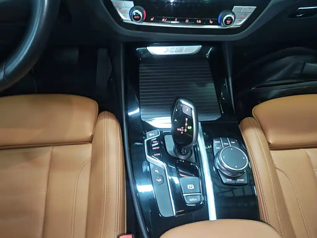 BMW X3 — миниатюра 14