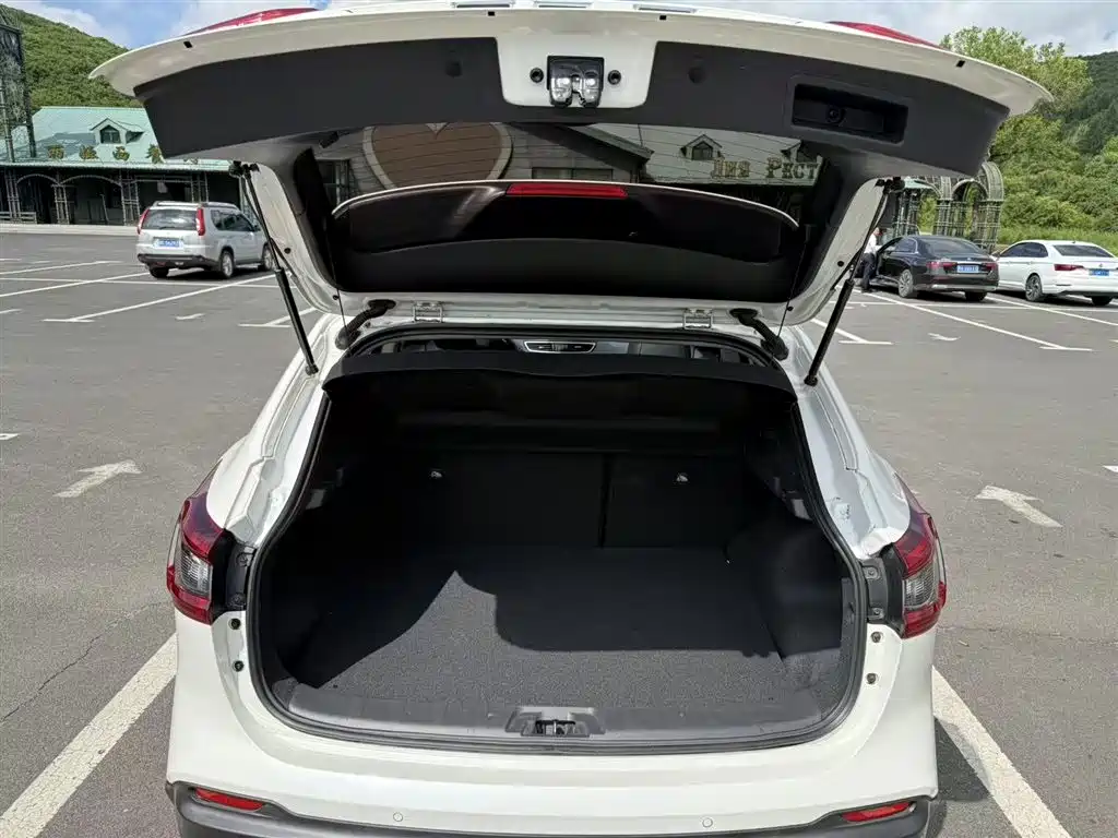 Nissan Qashqai 2022 2.0L CVT XV Prem Luxury