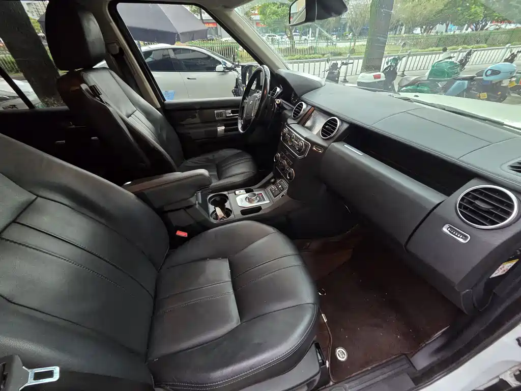 Land Rover Discovery — миниатюра 11