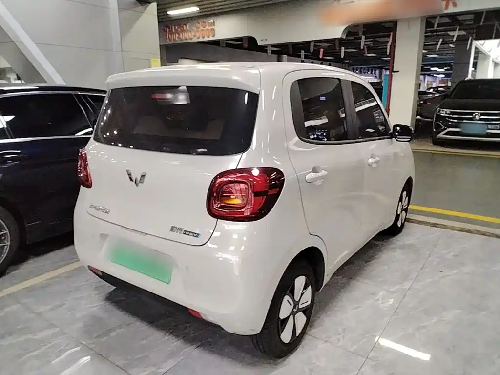 Wuling MINIEV — миниатюра 7