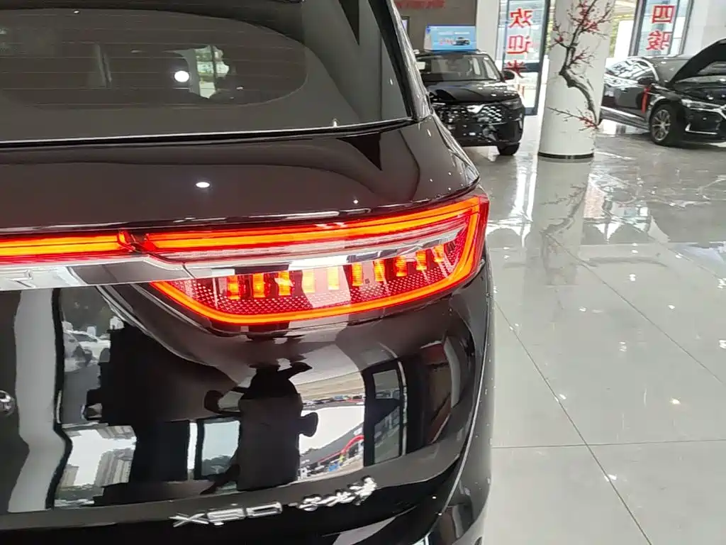 Jetour X90 — миниатюра 8