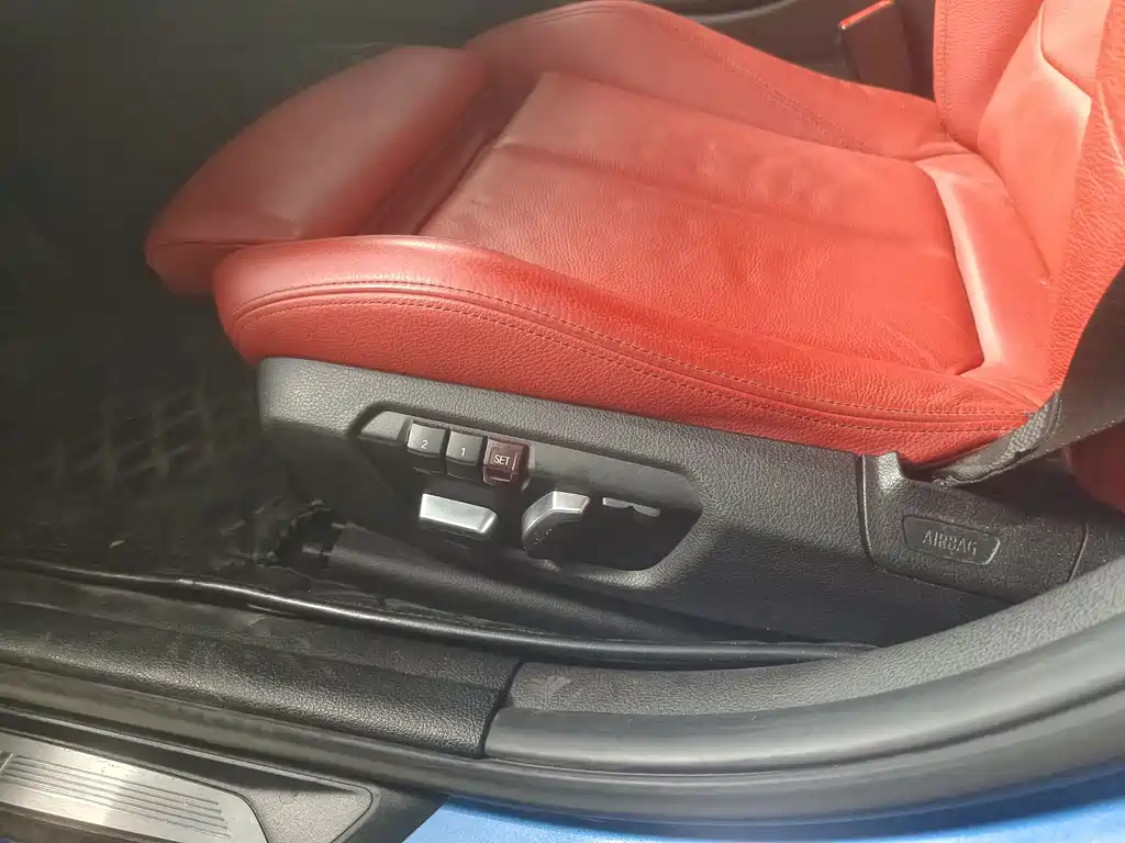 BMW 3 Series — миниатюра 4