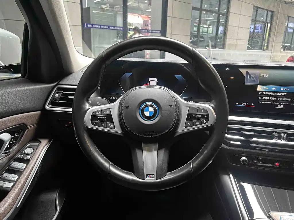BMW i3 — миниатюра 15