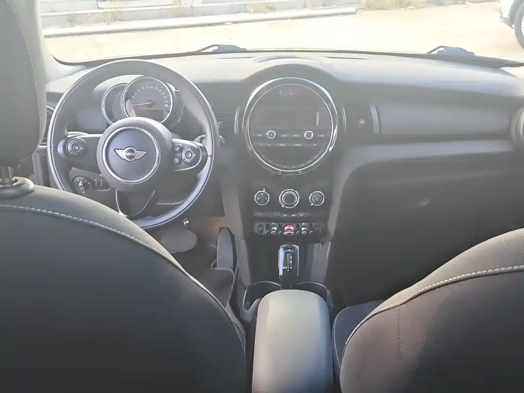 MINI Mini — миниатюра 10