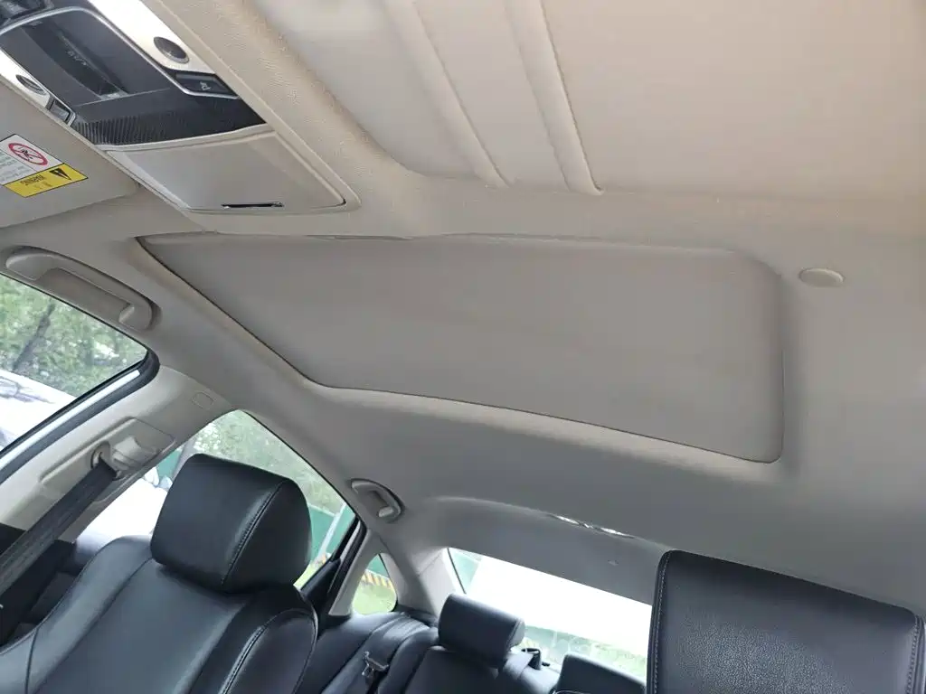 Honda Accord — миниатюра 14