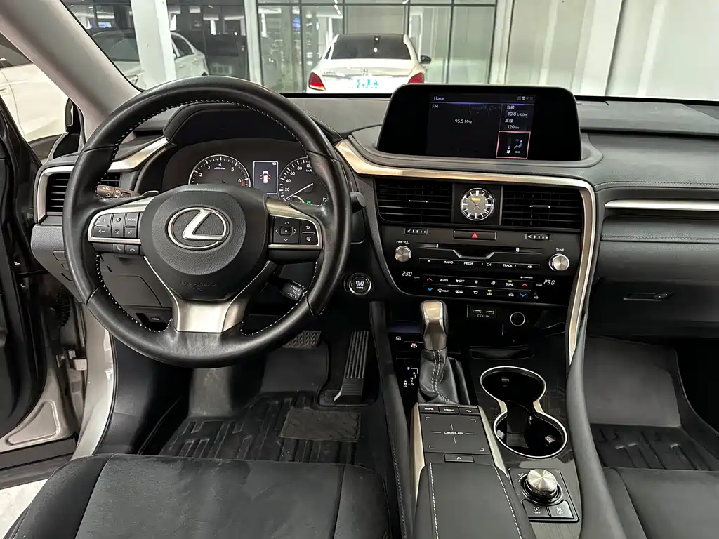 Lexus RX — фотографии объявления, Фото 11