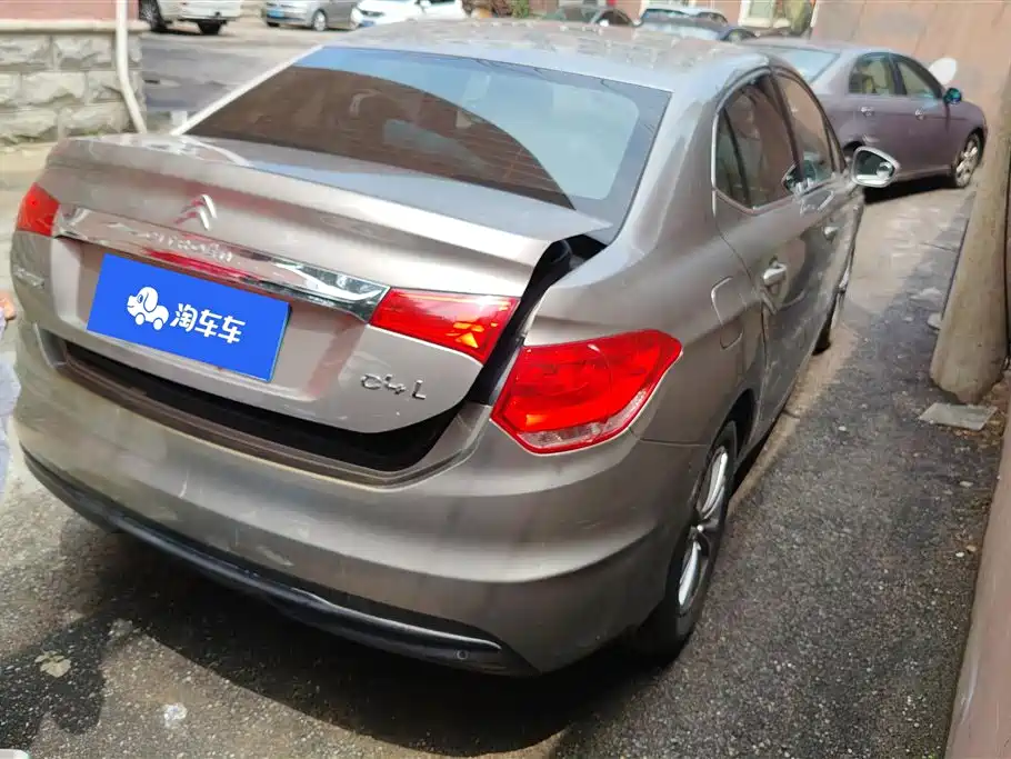 Citroen C4L 2014 1.8L MT
