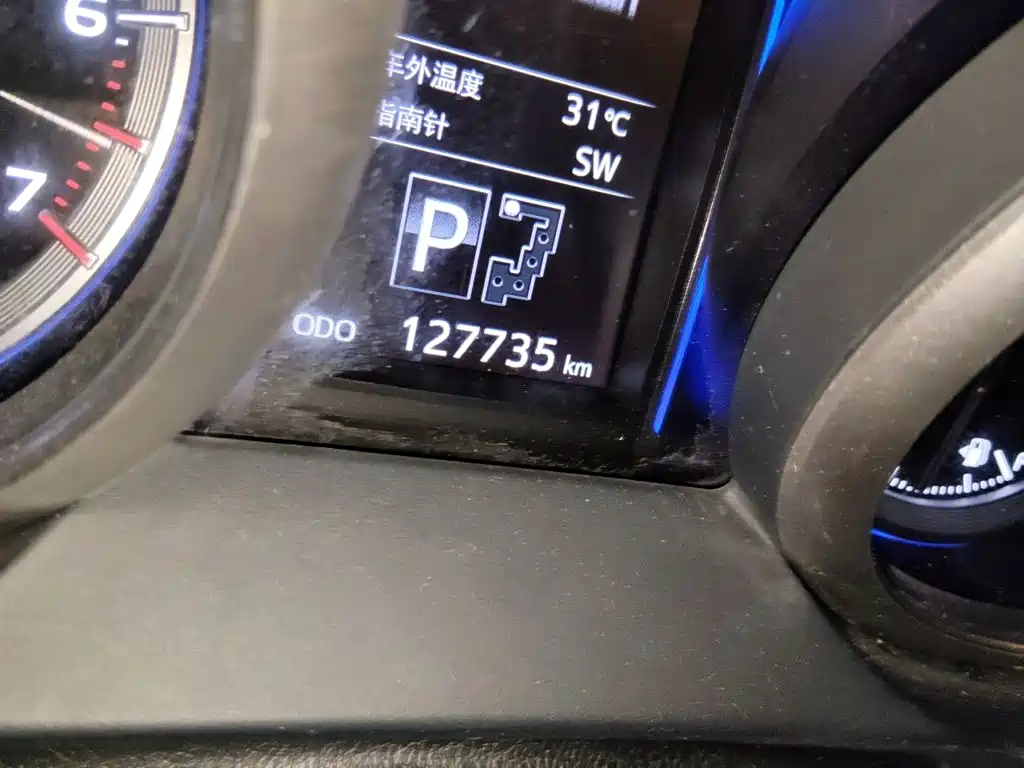 Toyota Prado — миниатюра 5