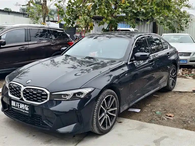 BMW 3 Series 2023