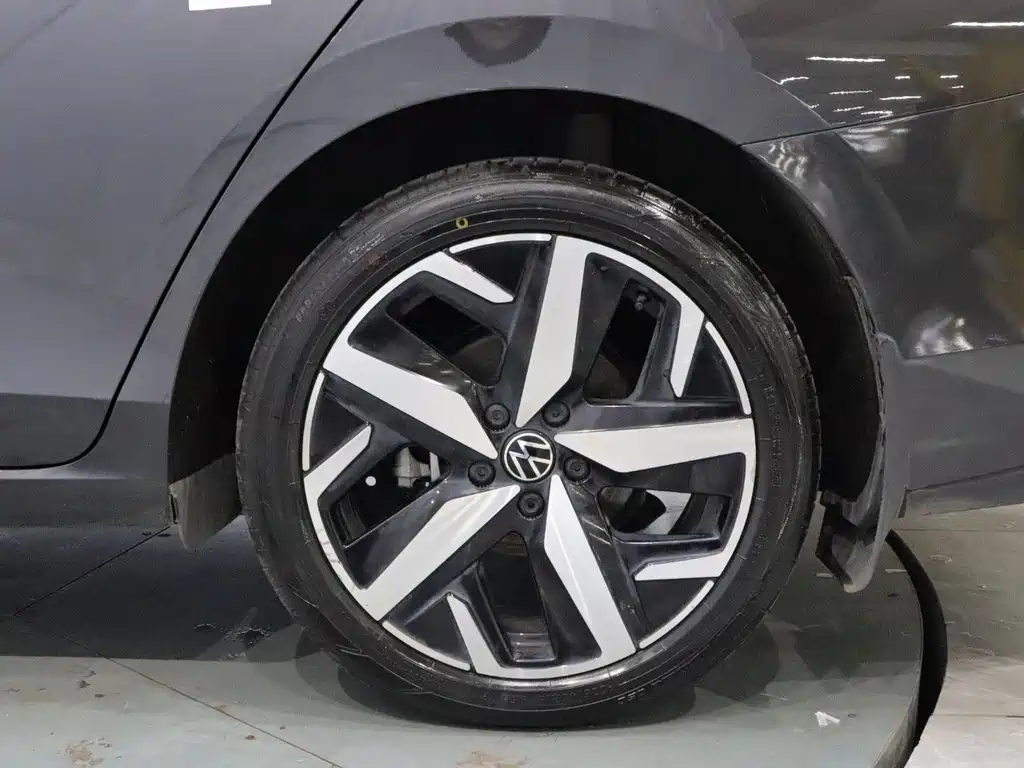 Volkswagen Lamando — миниатюра 21