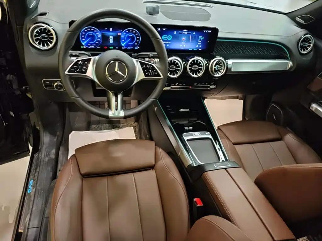 Mercedes-Benz EQB — миниатюра 10