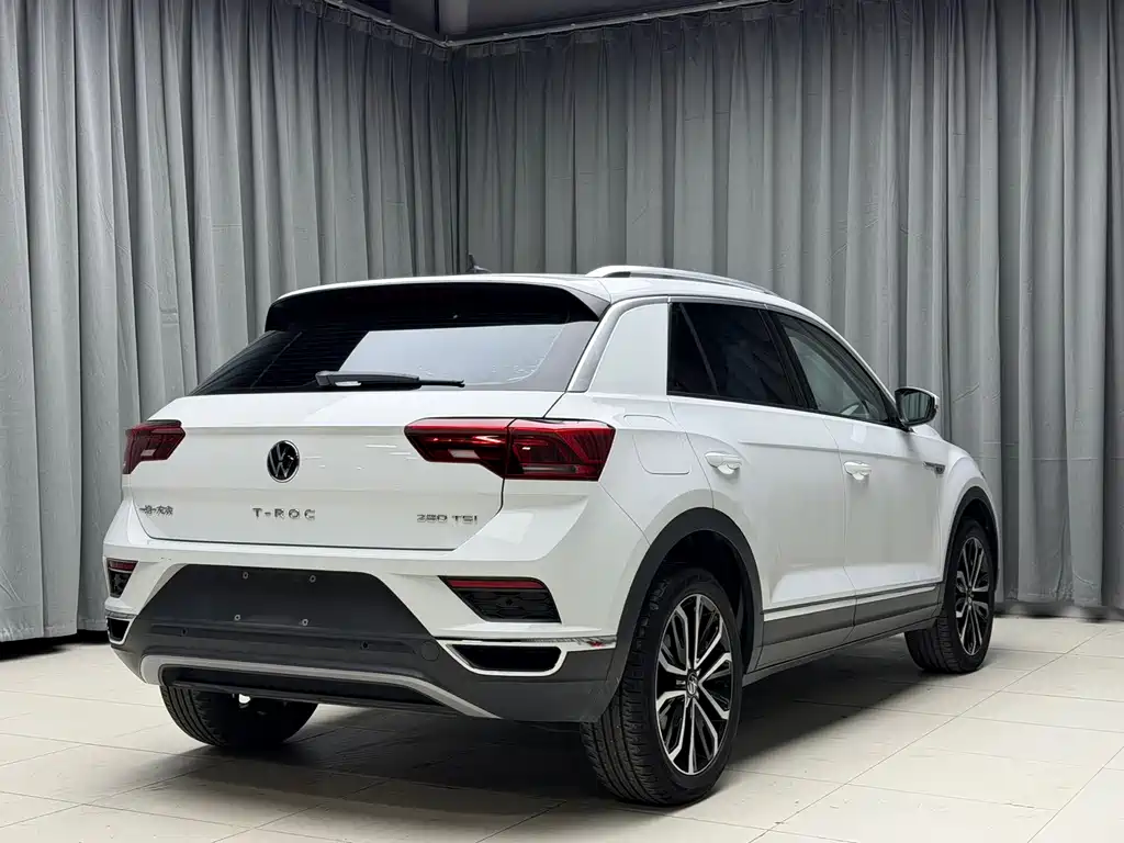 Volkswagen T-Roc — миниатюра 5