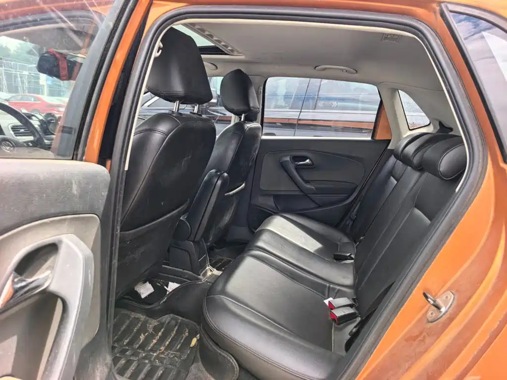 Volkswagen Polo — миниатюра 9