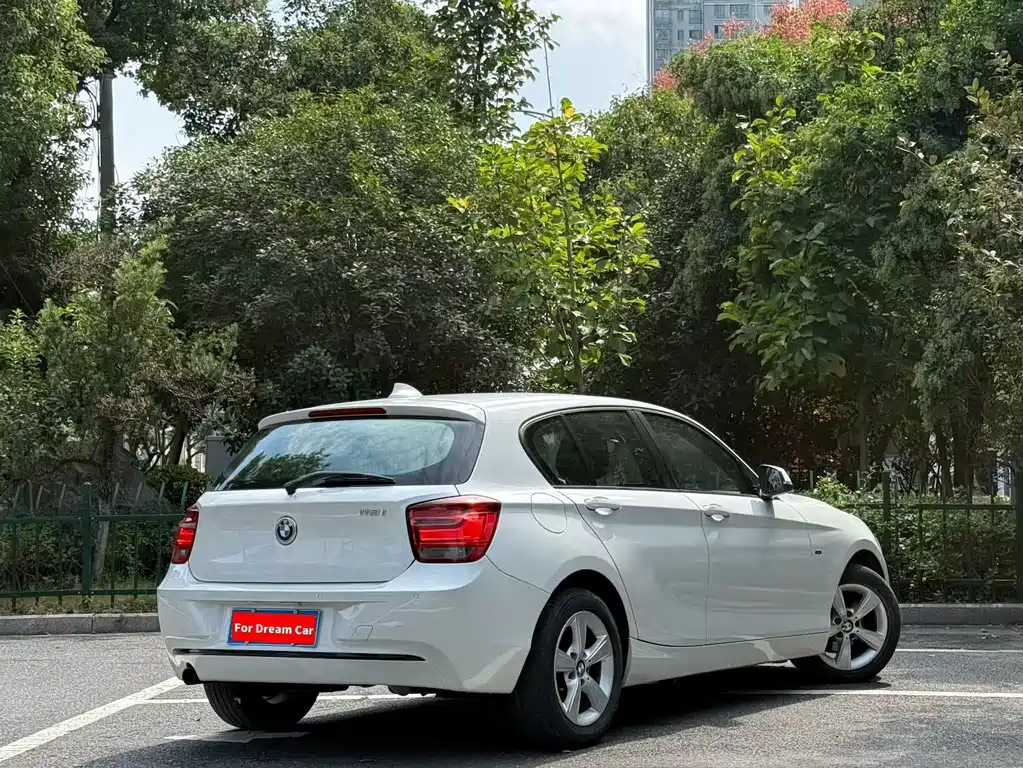 BMW 1 Series (Import) — миниатюра 9