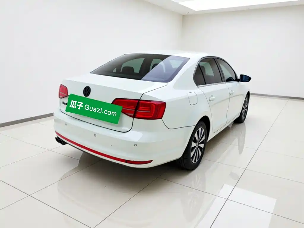 Volkswagen Sagitar — миниатюра 6