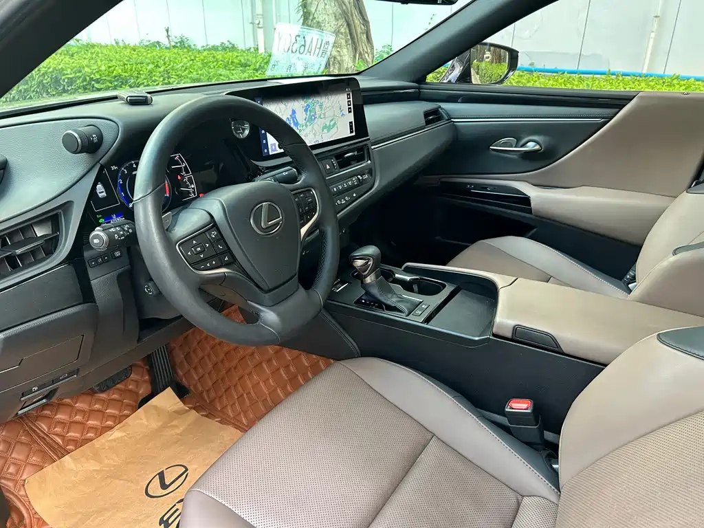 Lexus ES — миниатюра 3