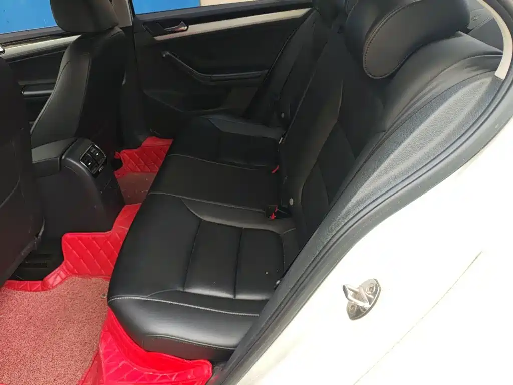 Volkswagen Sagitar — миниатюра 18