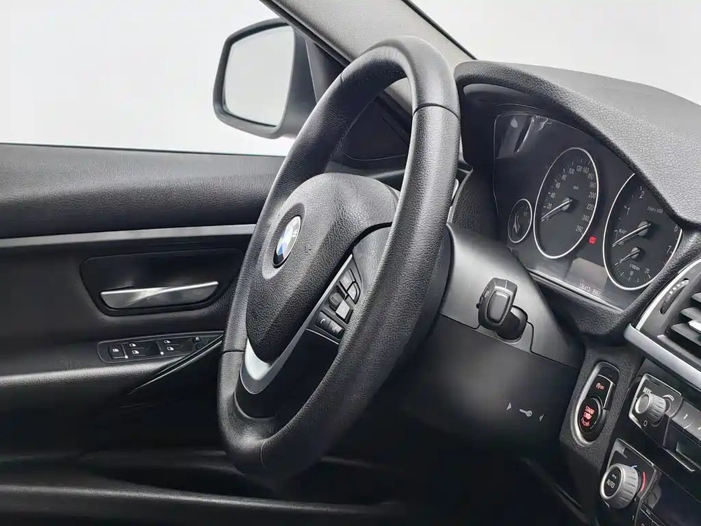 BMW 3 Series — миниатюра 22