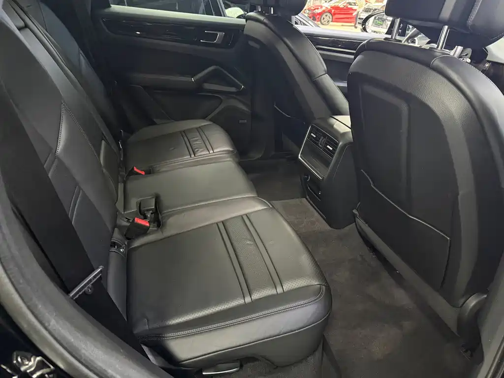 Porsche Cayenne 2019 Cayenne 3.0T