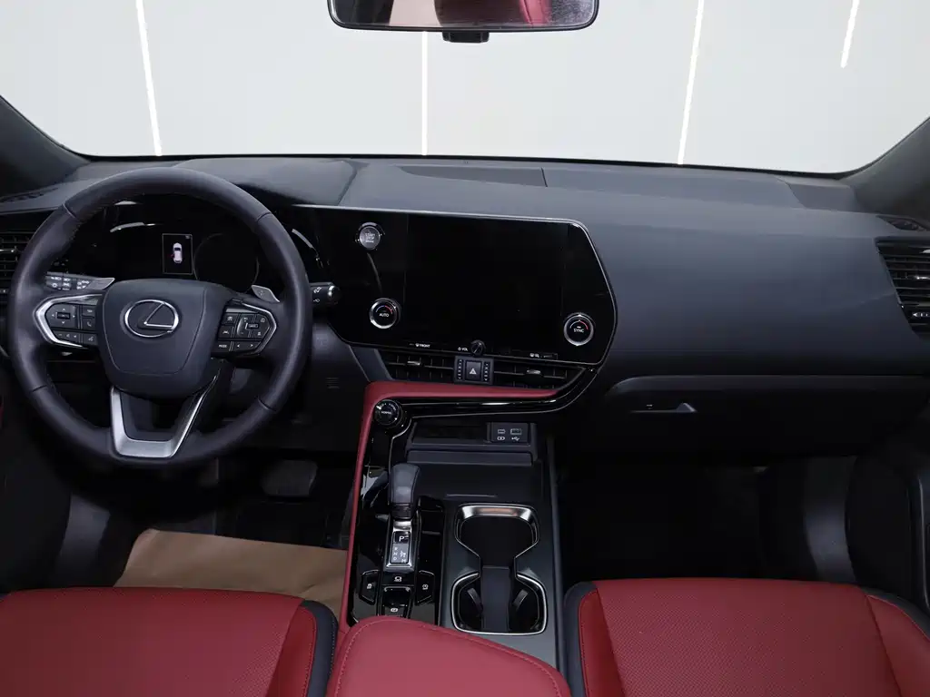 Lexus NX — миниатюра 17