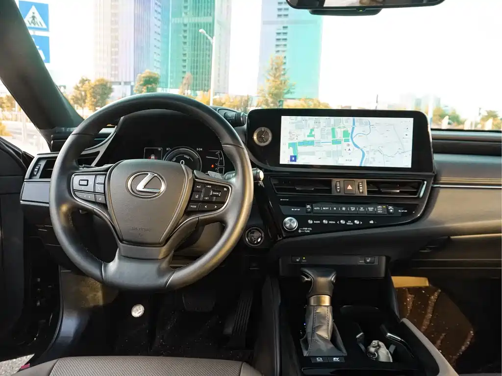 Lexus ES — миниатюра 20