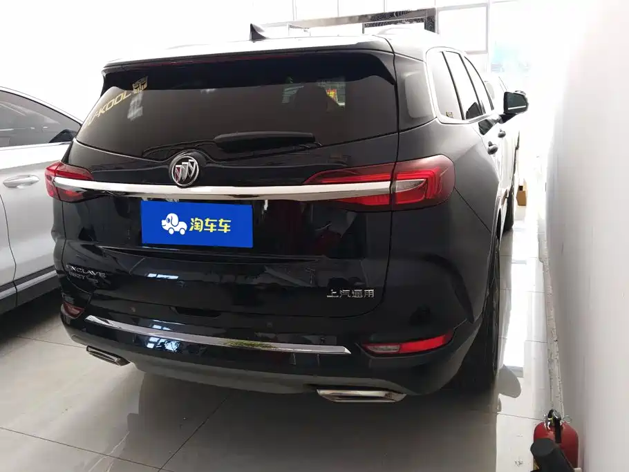 Buick Enclave — миниатюра 3