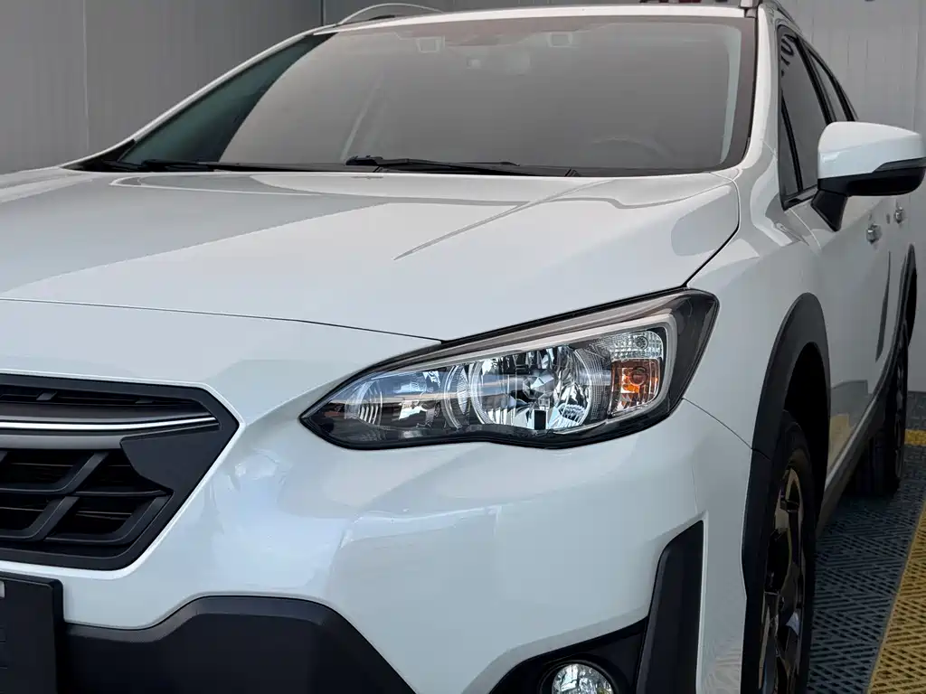 Subaru XV 2.0i AWD Luxury Edition EyeSight, фото 8