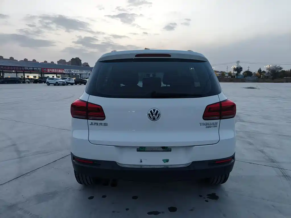 Volkswagen Tiguan 2016 280TSI AT