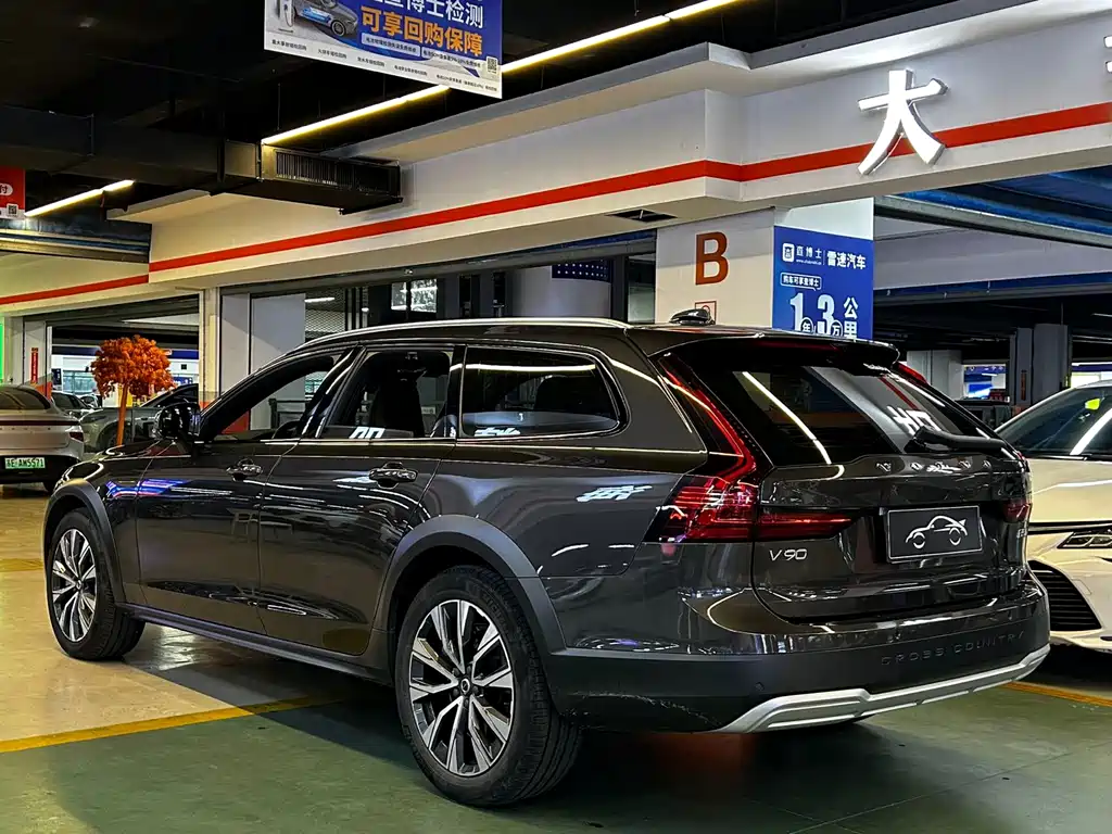 Volvo V90 — миниатюра 16