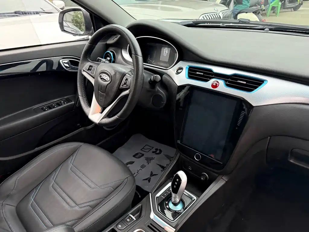 JAC JAC iEVA50 — миниатюра 11