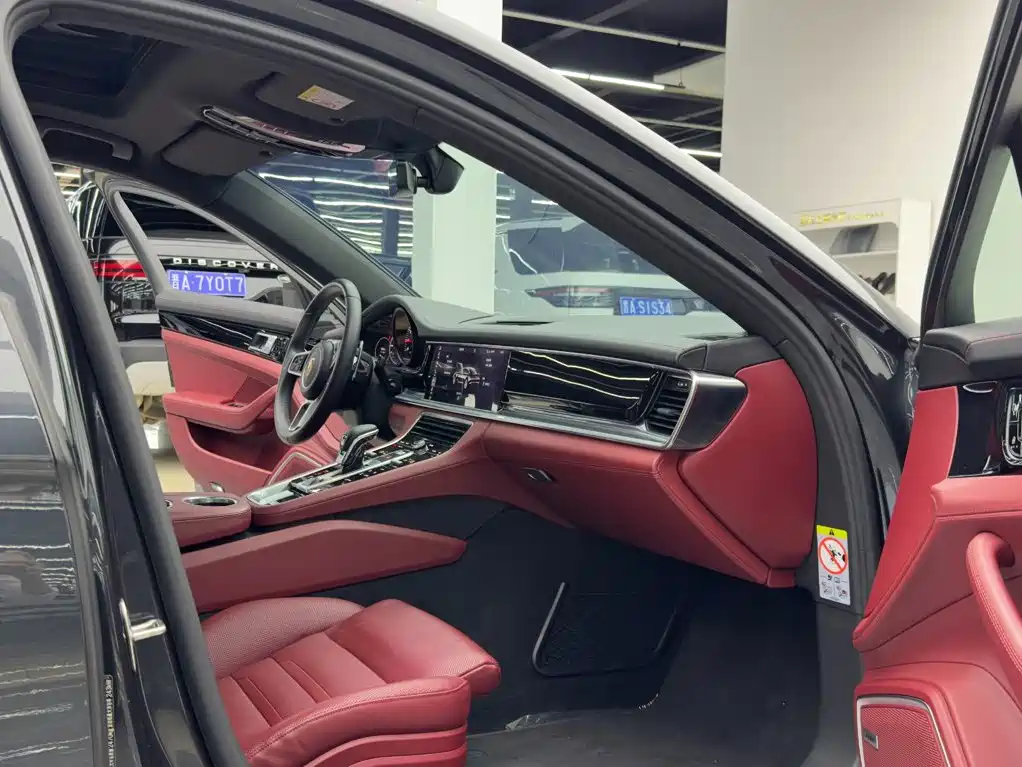 Porsche Panamera — миниатюра 10