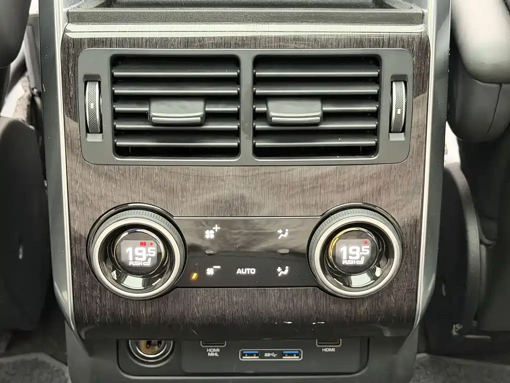 Land Rover Sport — миниатюра 15