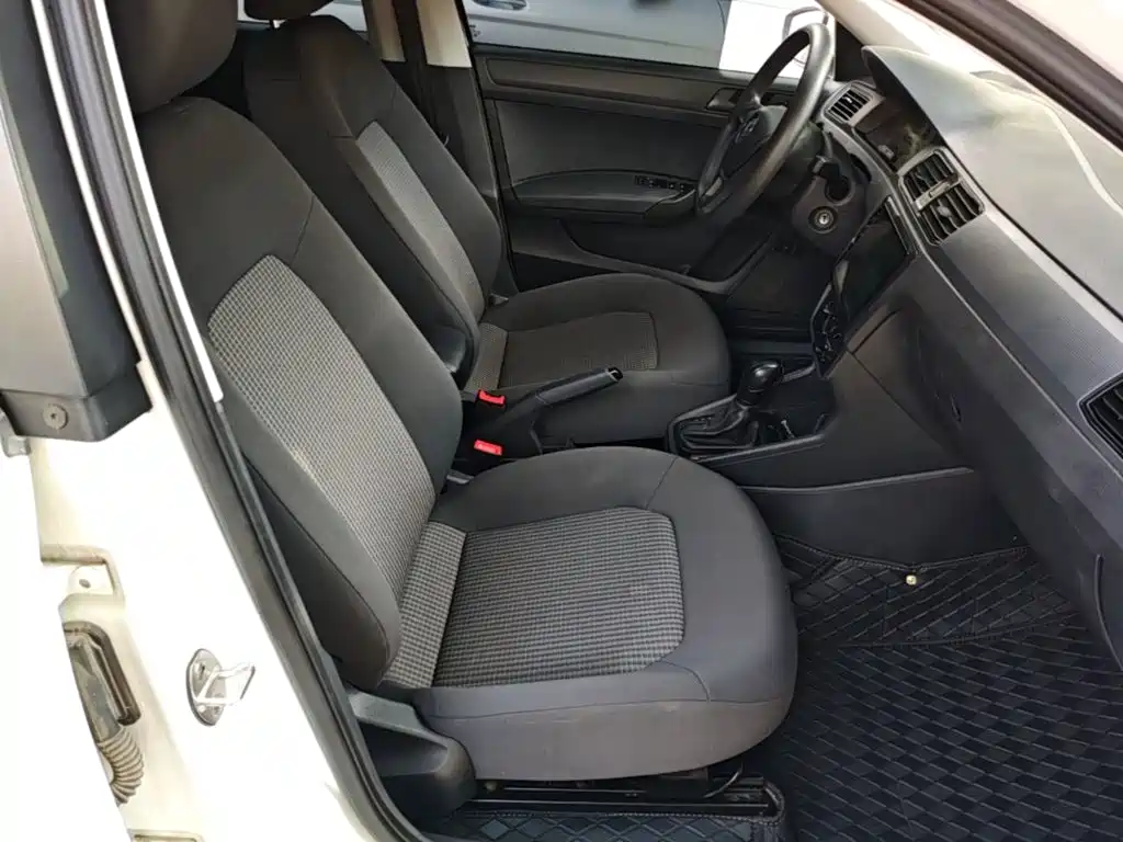 Volkswagen Santana — миниатюра 25