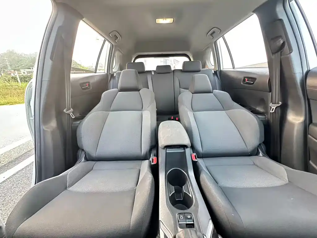 Toyota Frontlander — миниатюра 11