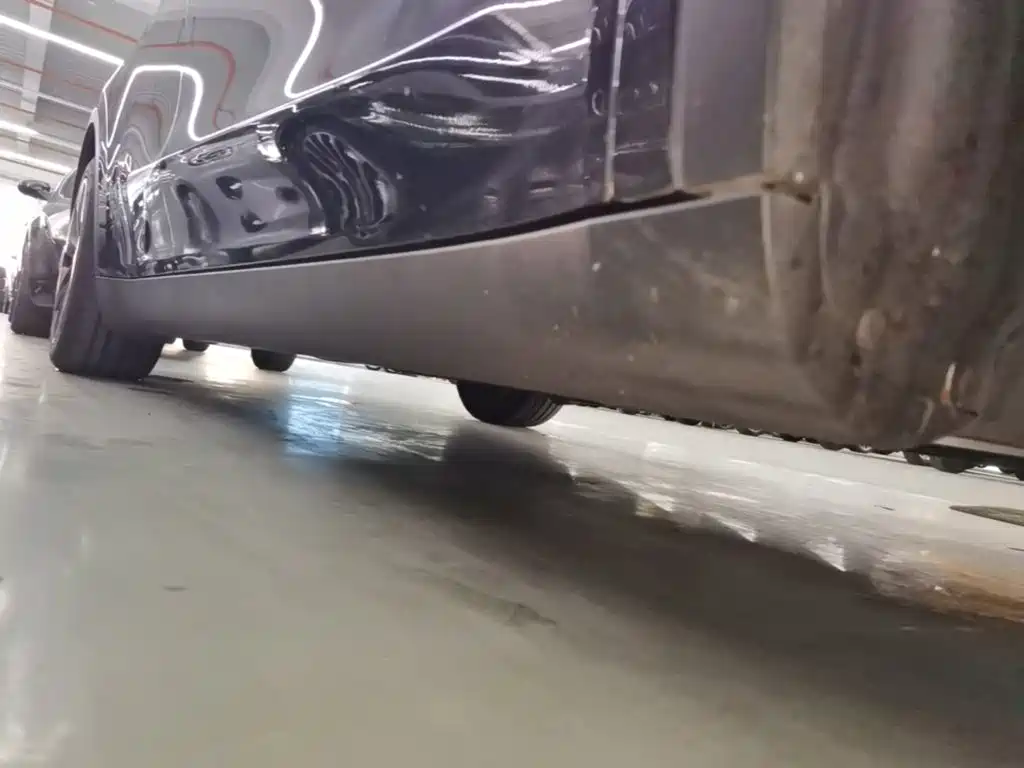 Tesla Model Y — миниатюра 21