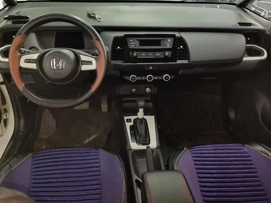 Honda Fit — миниатюра 12