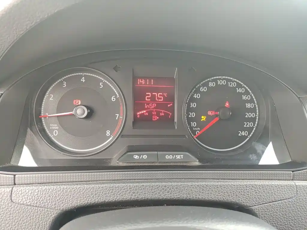 Volkswagen Santana — миниатюра 12
