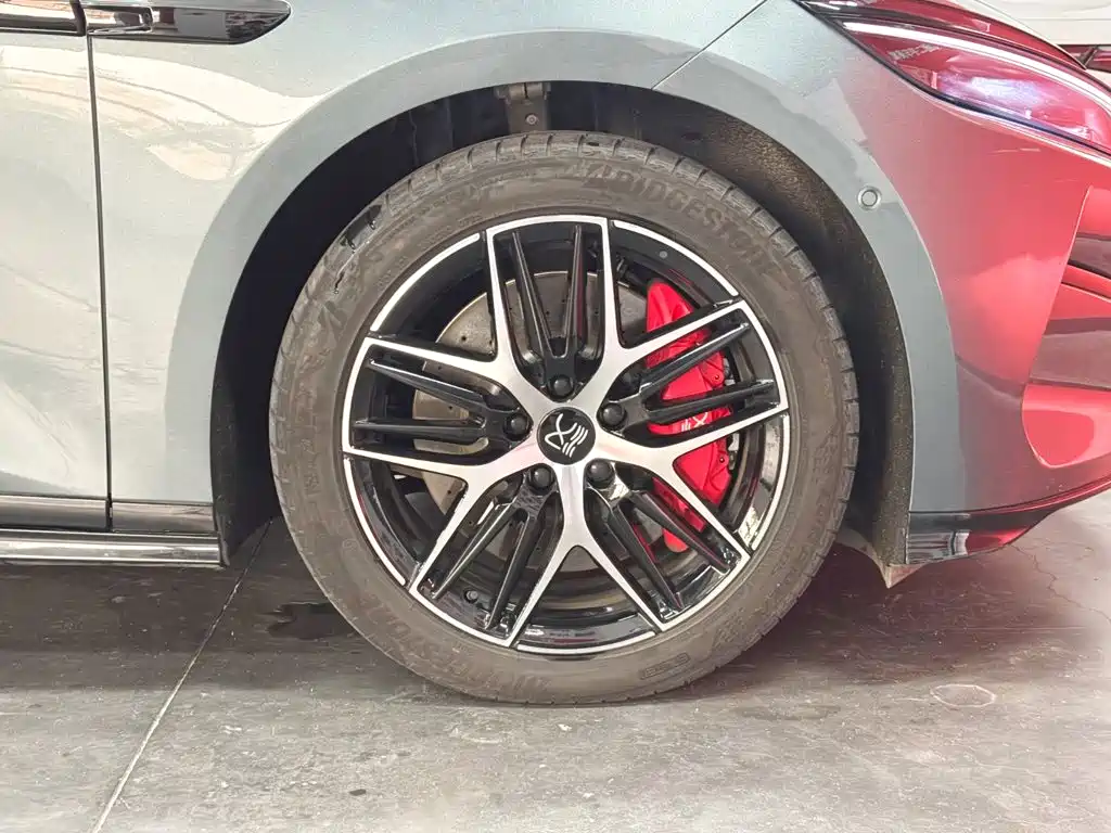 BYD Han L — миниатюра 13