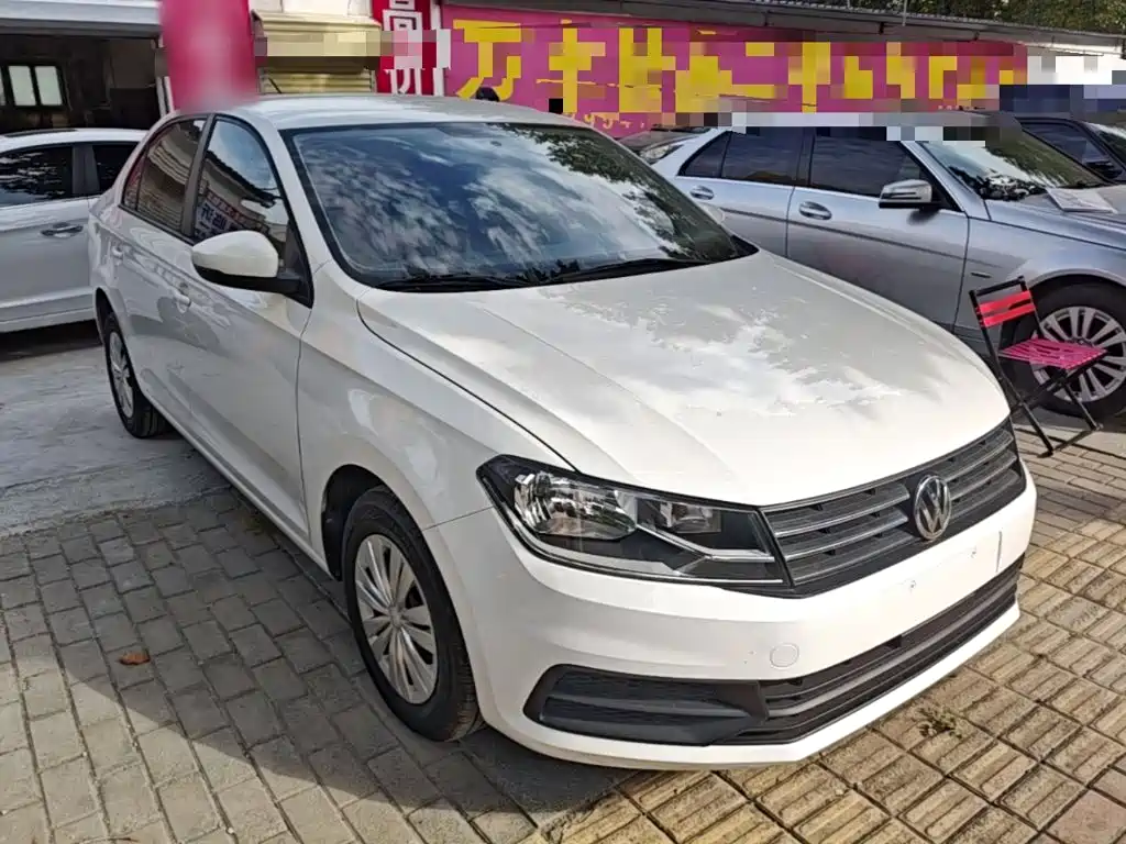 Volkswagen Santana — миниатюра 4