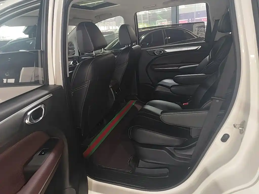 GAC Trumpchi M6 2023 — фото 16