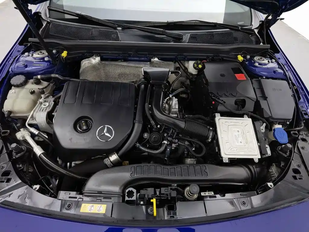 Mercedes-Benz A-Class — миниатюра 6