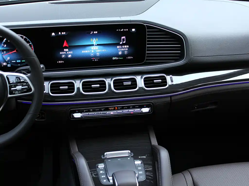 Mercedes-Benz GLS — миниатюра 13
