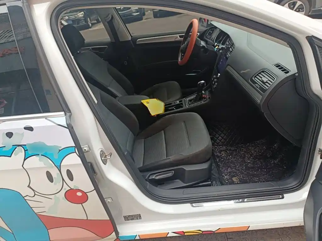 Volkswagen Golf — миниатюра 25