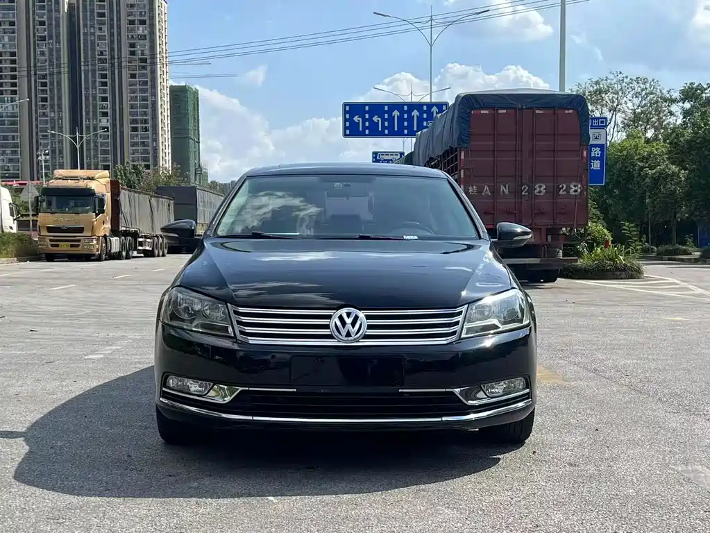 Volkswagen Magotan — миниатюра 2