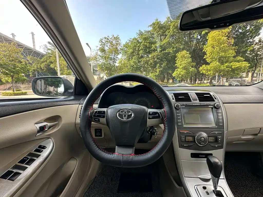 Toyota Corolla — миниатюра 11