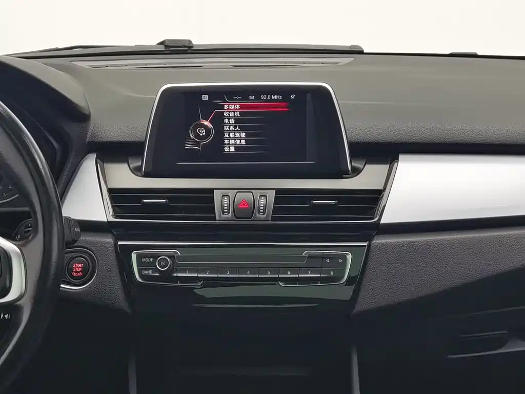 BMW 2 Series Active Tourer — миниатюра 12