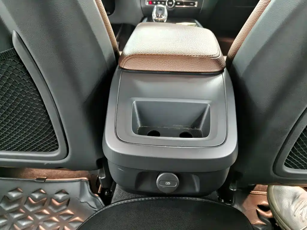 Volvo S60 — миниатюра 12